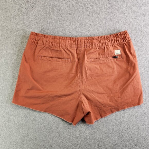 Vuori Women's Rust Shorts - Picture 4 of 13